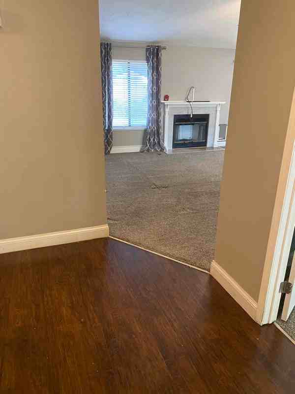 3073 Fowler Ave - Photo 6 of 27