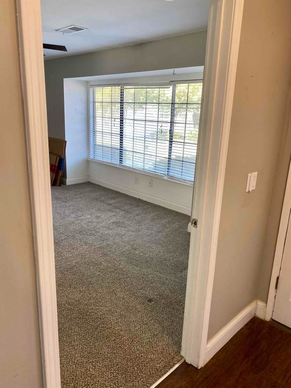 3073 Fowler Ave - Photo 7 of 27