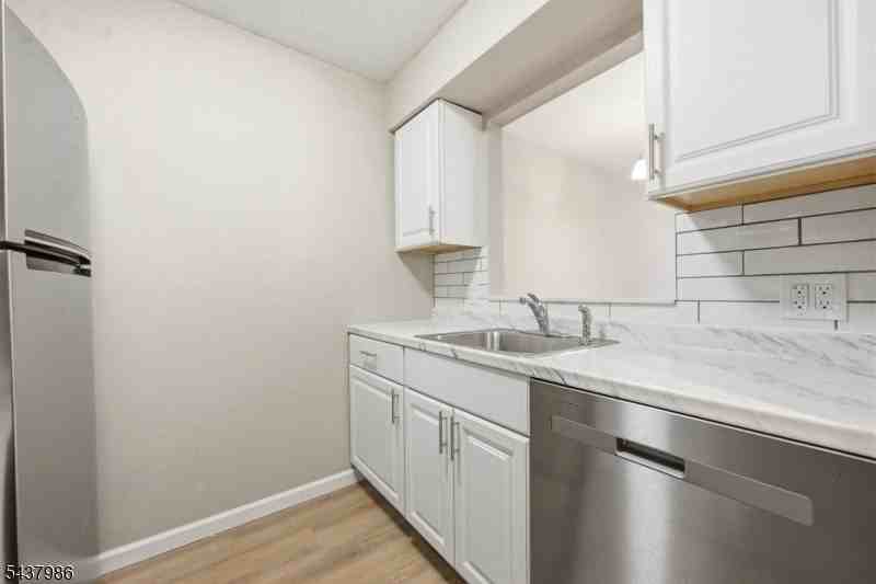 235 Dakota St #5 - Photo 5 of 11