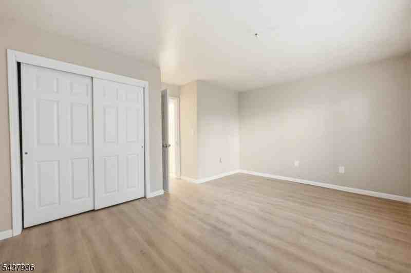 235 Dakota St #5 - Photo 7 of 11