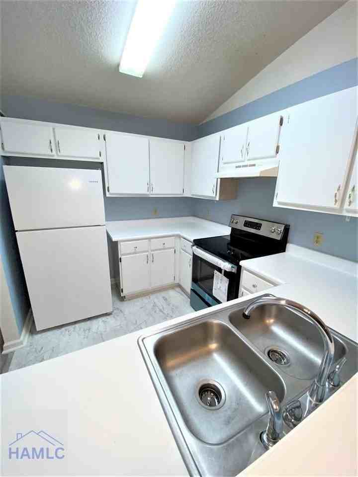 910 Brett Dr Apt 54 - Photo 6 of 15