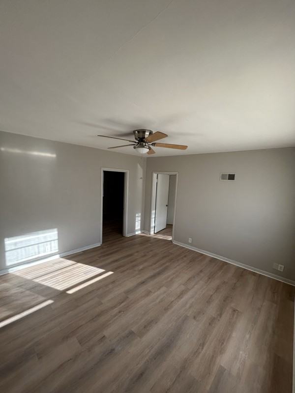 6430 Hampton Ave #6432A - Photo 2 of 10