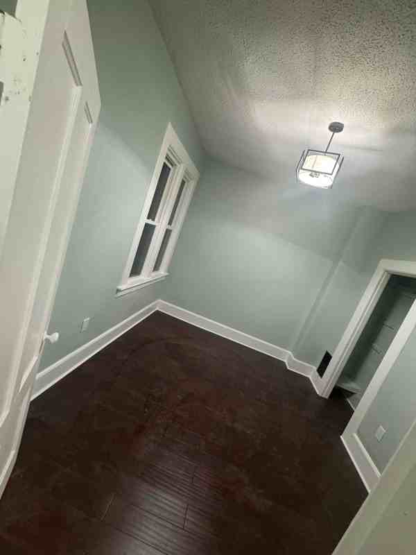 151 Beech St - Photo 7 of 22