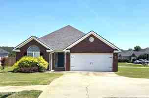 featured image of 770 Michelle Ct