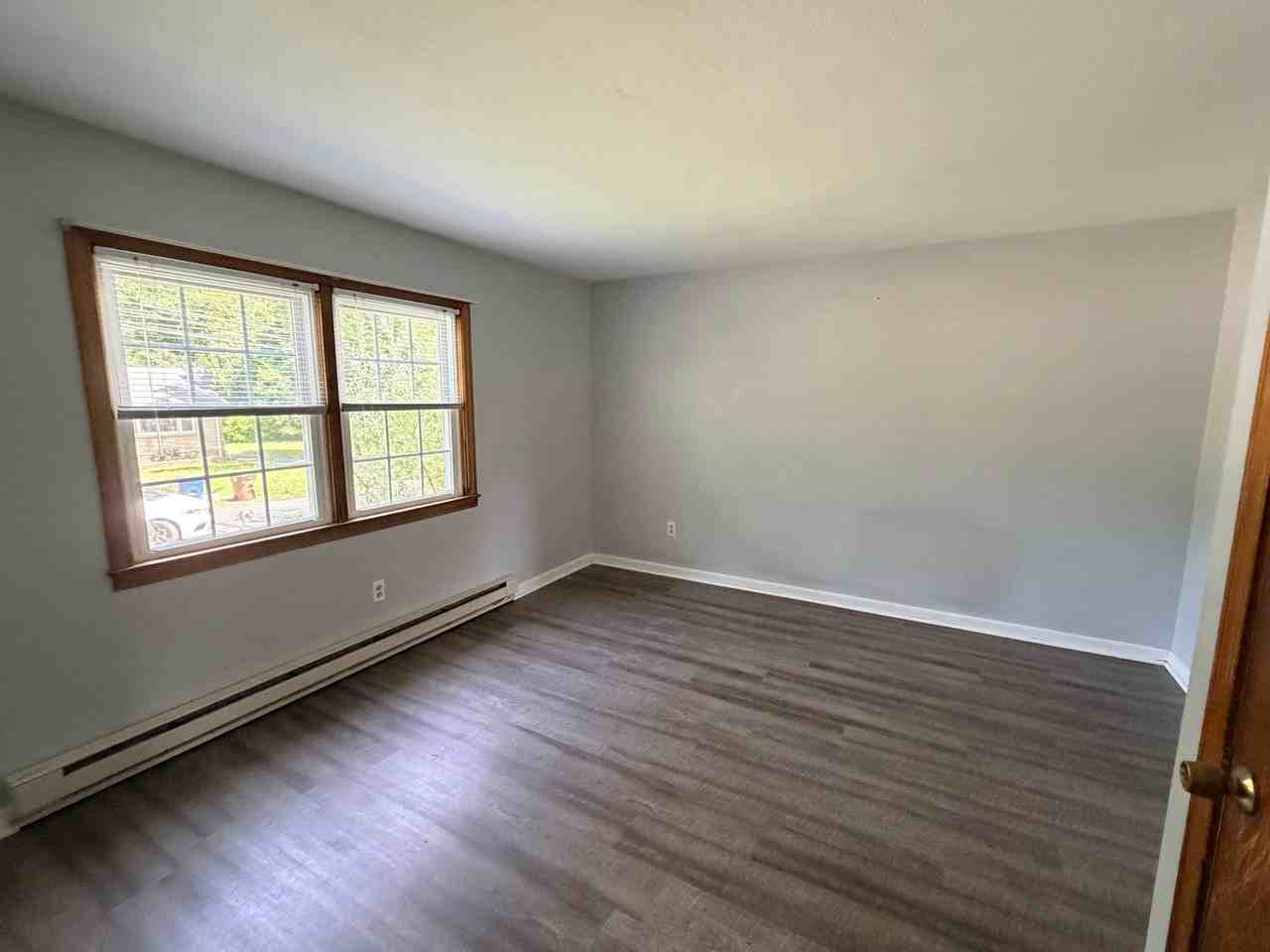 37 S Grove St #37 - Photo 3 of 22