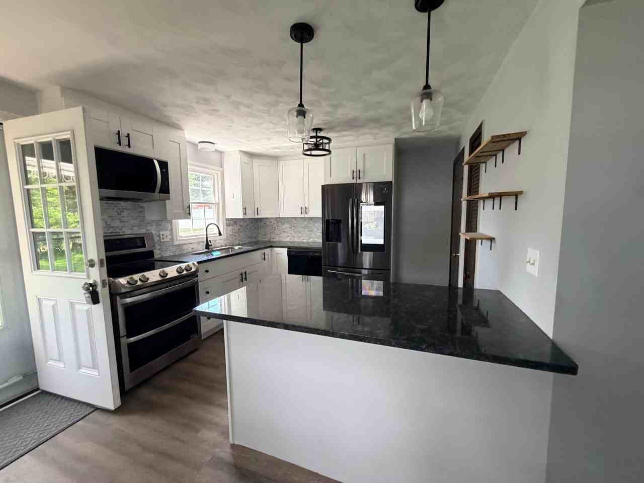 37 S Grove St #37 - Photo 7 of 22