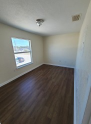 1030 S Nova Rd #17 - Photo 5 of 7