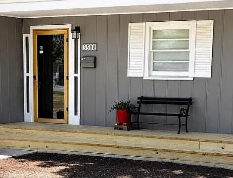 3603 33rd St - Photo 6 of 30
