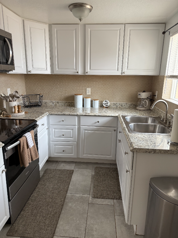 310 Crescent Dr - Photo 4 of 14