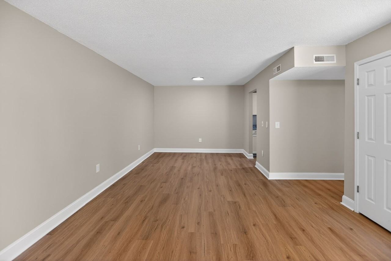 Alex Place Apartments - Photo 5 of 50