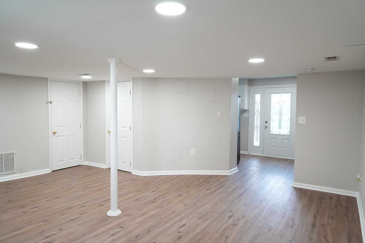8129 Woodholme Cir #A - Photo 5 of 19