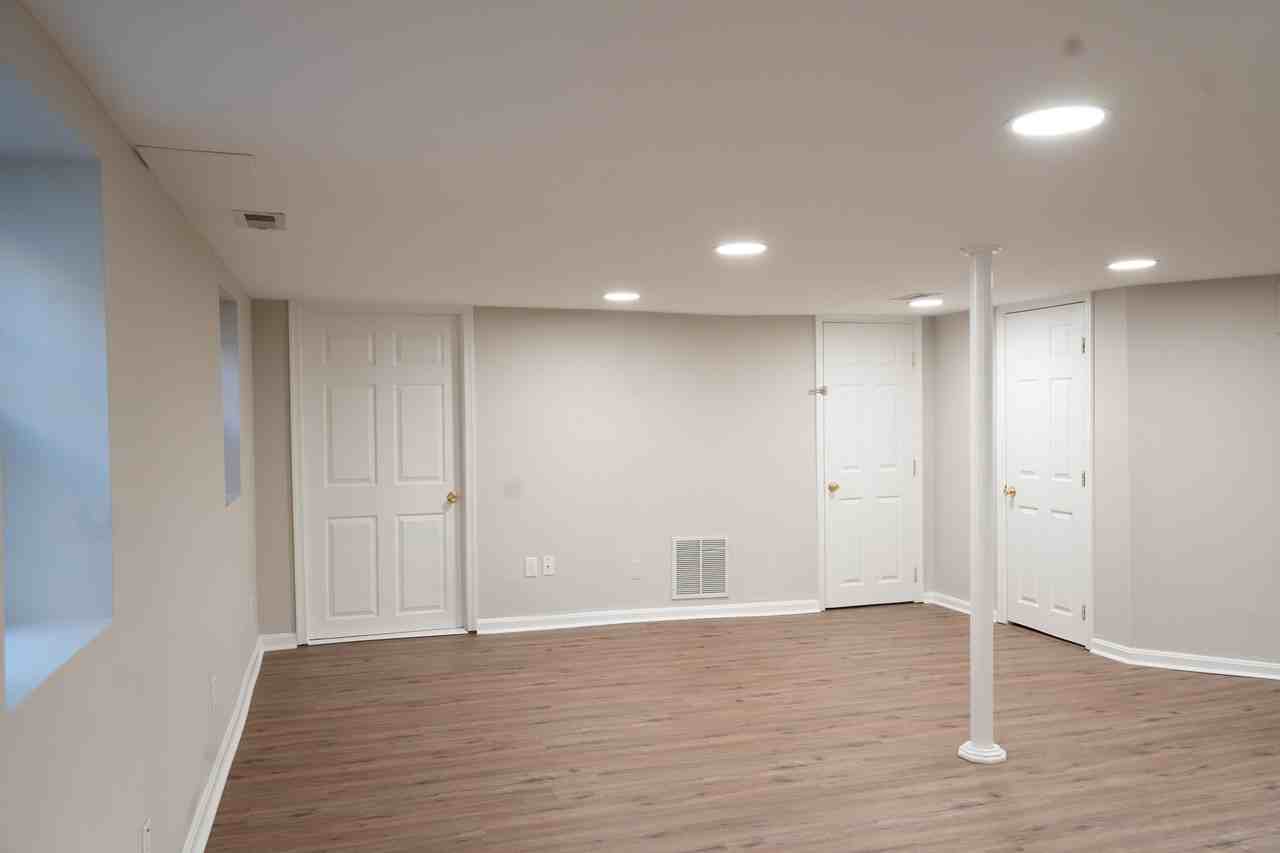 8129 Woodholme Cir #A - Photo 6 of 19