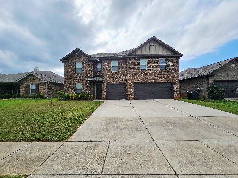 276 Fenrose Dr - Photo 2 of 20