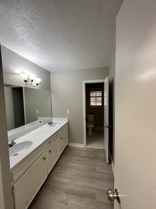 121 Fern Valley Rd - Photo 5 of 11