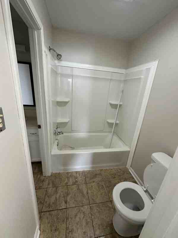 116 Southfield Pkwy - Photo 5 of 20