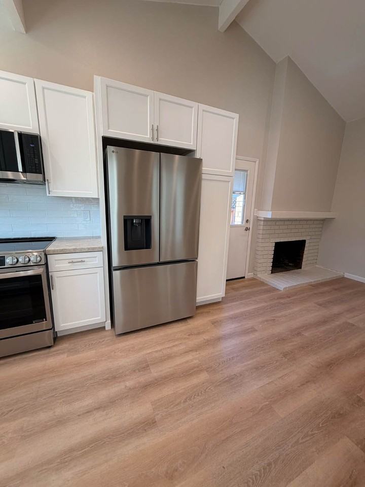 7221 Stonedale Dr - Photo 6 of 19