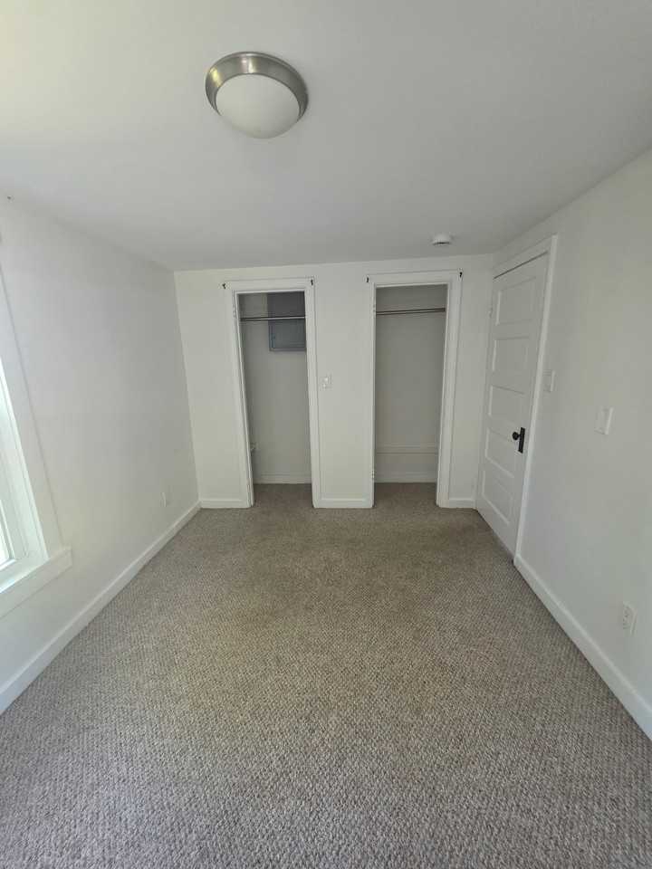132 Bridge Rd #1 - Photo 4 of 15