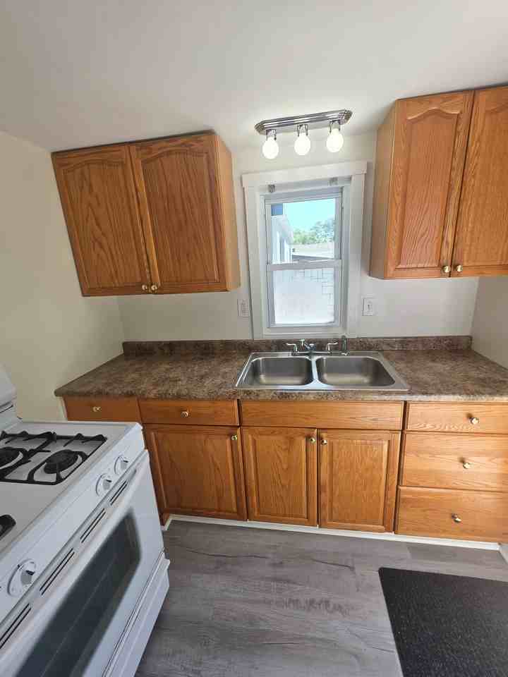 132 Bridge Rd #1 - Photo 7 of 15