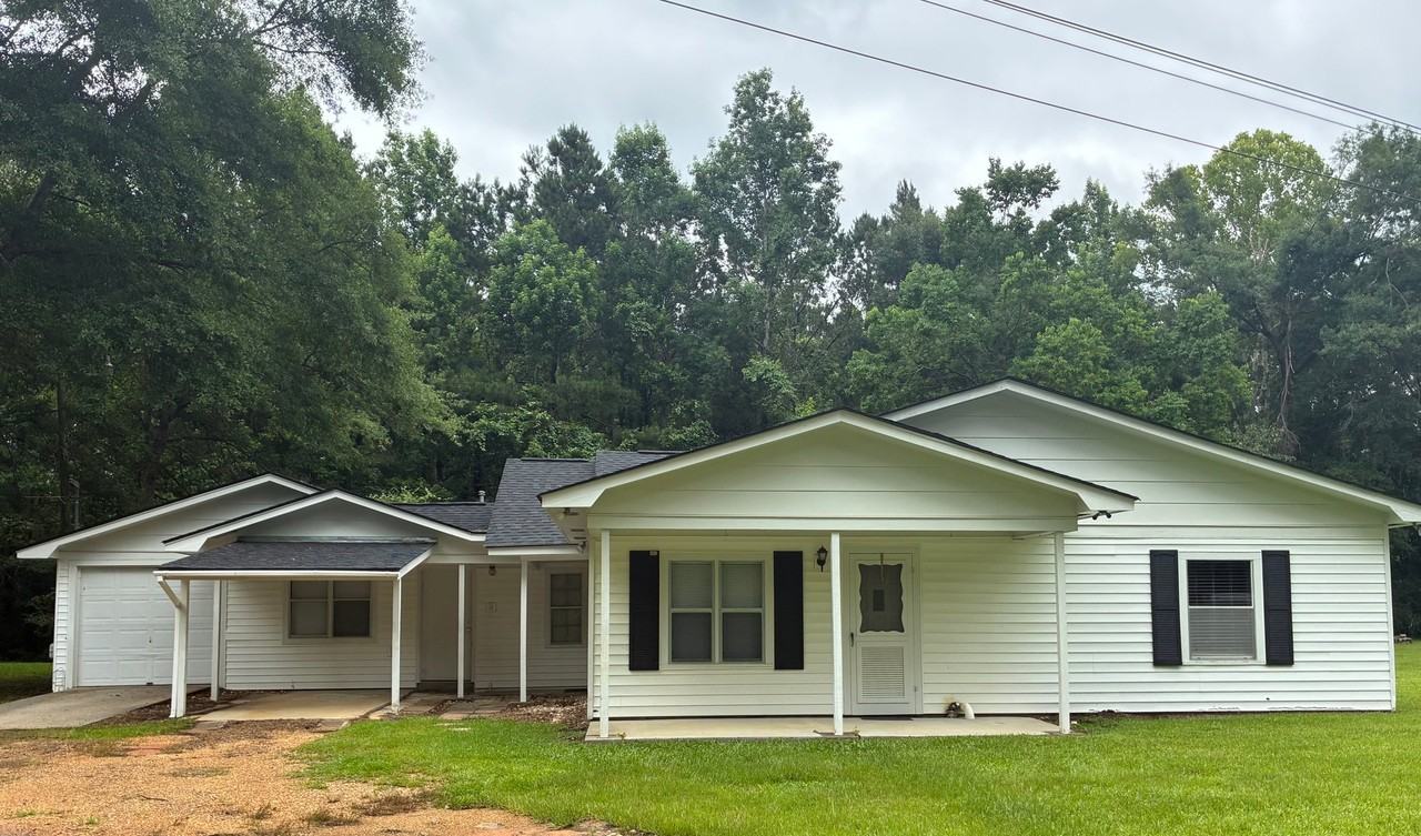 878 Leeville Rd
