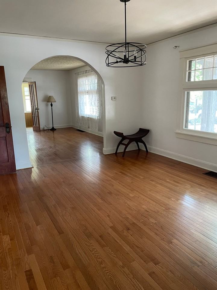 2801 Clermont St - Photo 4 of 20