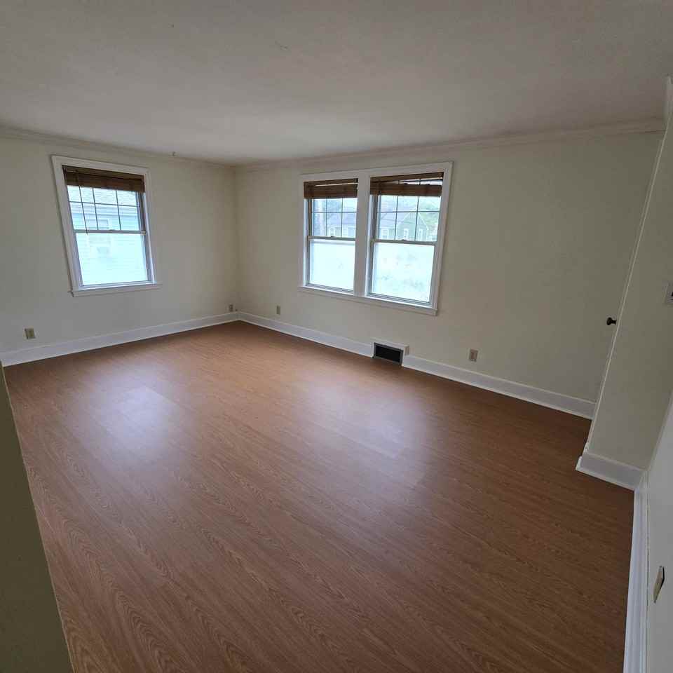 155 Glenwood Ave #2 - Photo 6 of 21