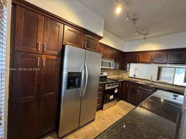 192 Sw 96th Ave #192 - Photo 7 of 15