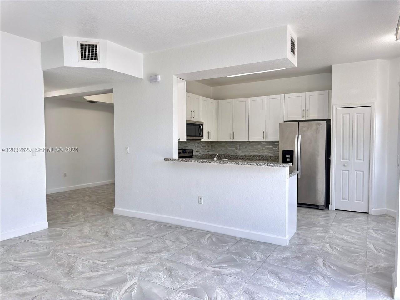 7905 Sw 120th Ave #7905 - Photo 7 of 21