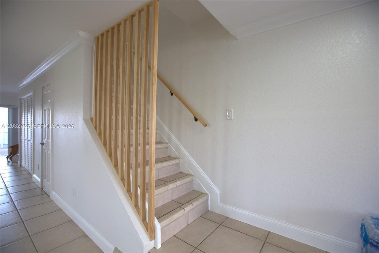 6475 Sw 129th Ave - Photo 7 of 34