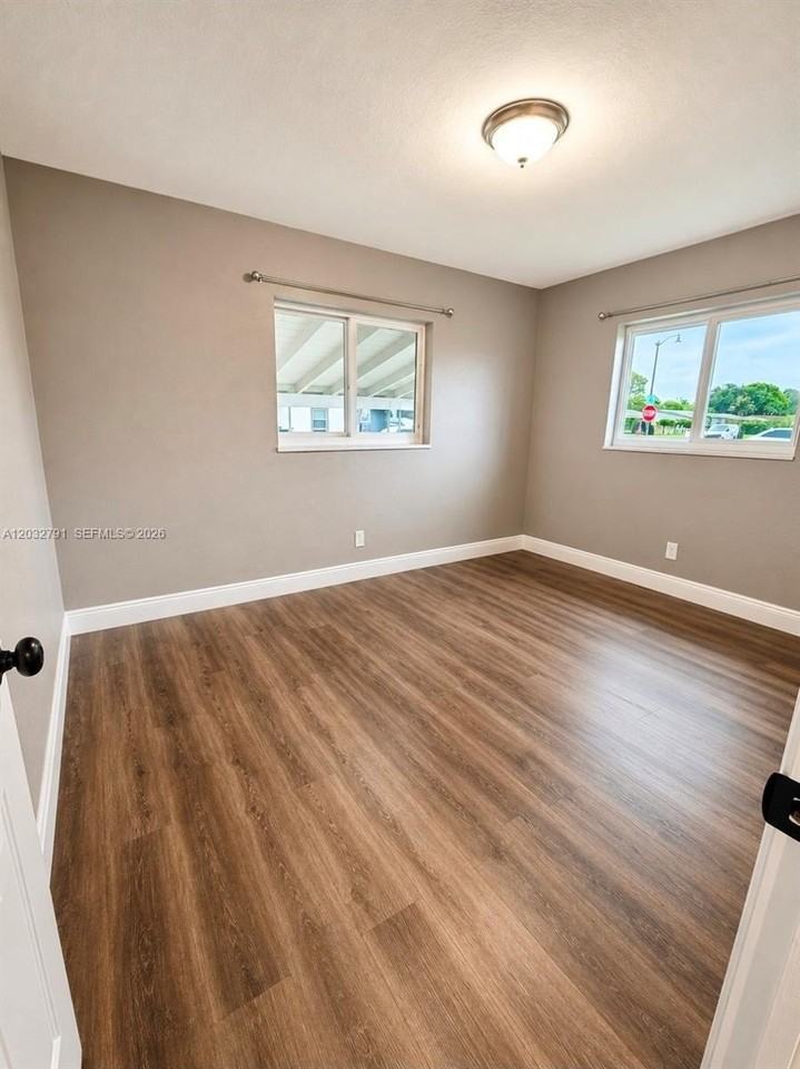2350 Nw 12th Ct #0 - Photo 4 of 19