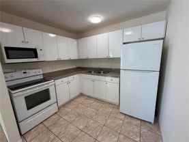 4801 Sw 18th St #2 - Photo 1 of 1