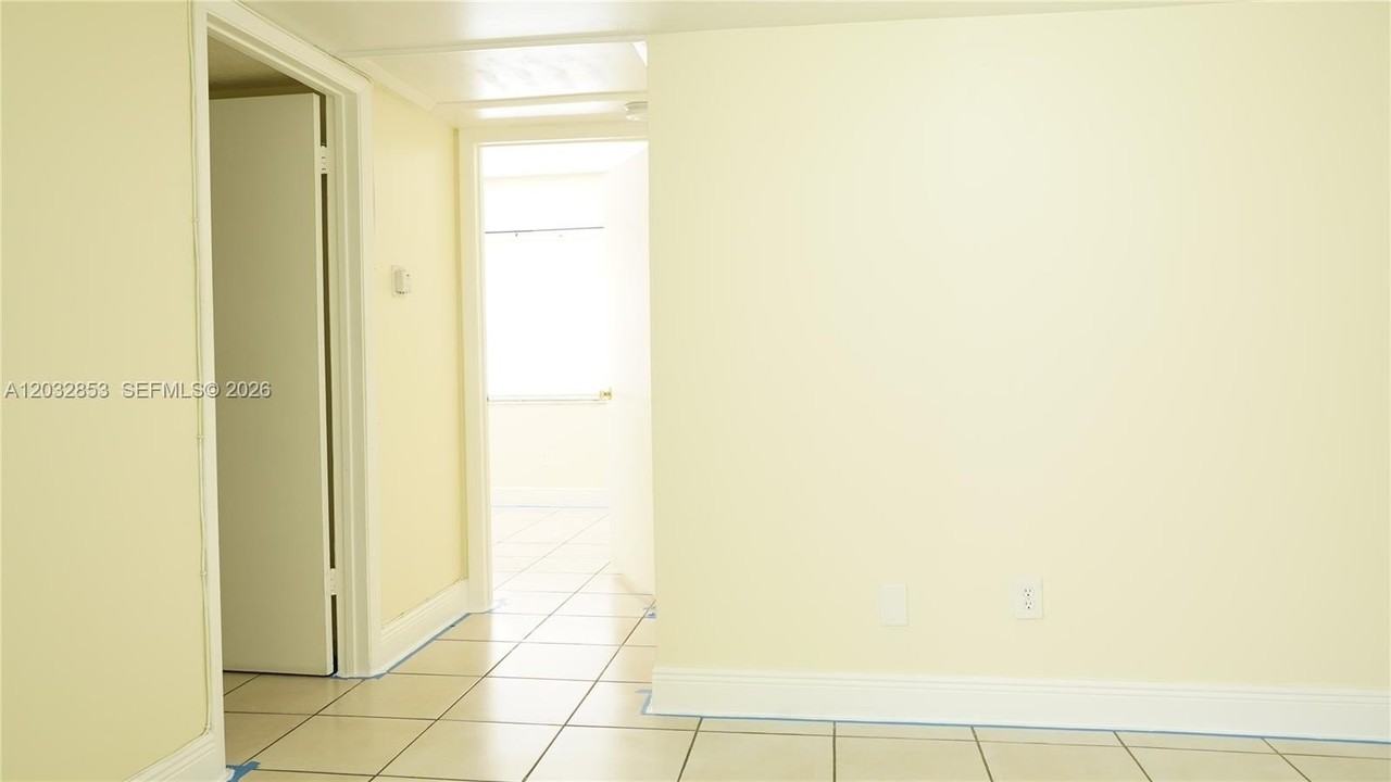 15326 Sunset Dr #11-14 - Photo 7 of 28