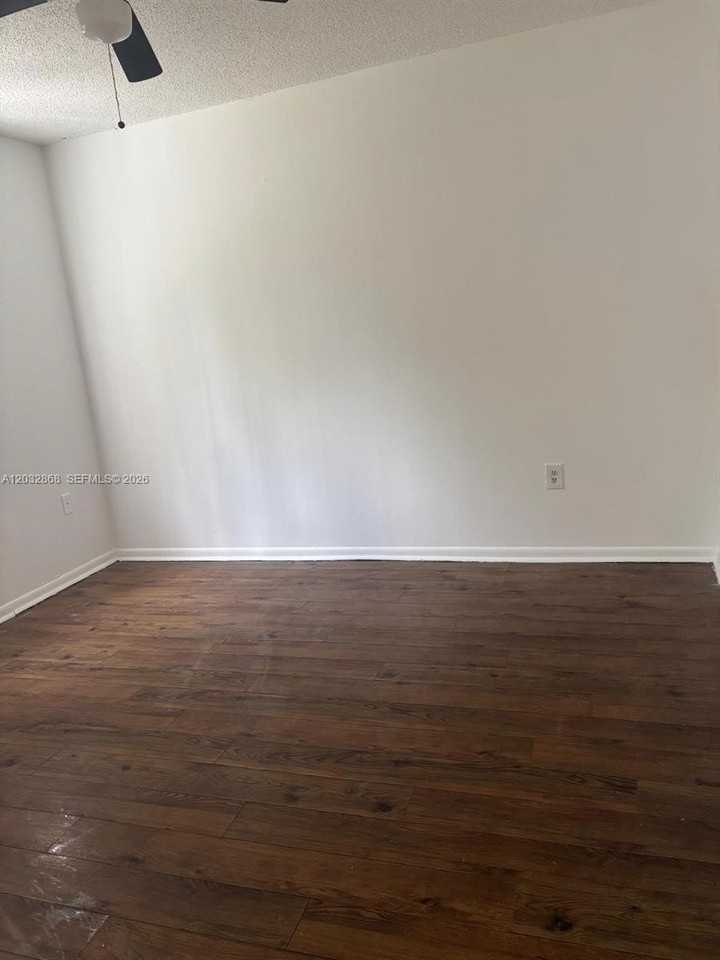 2925 W 80th St #101 - Photo 7 of 13