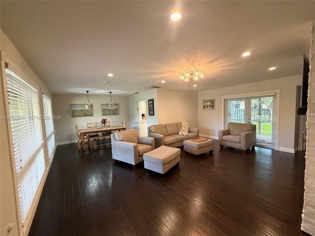 8907 Sw 49th Ct #0 - Photo 5 of 32