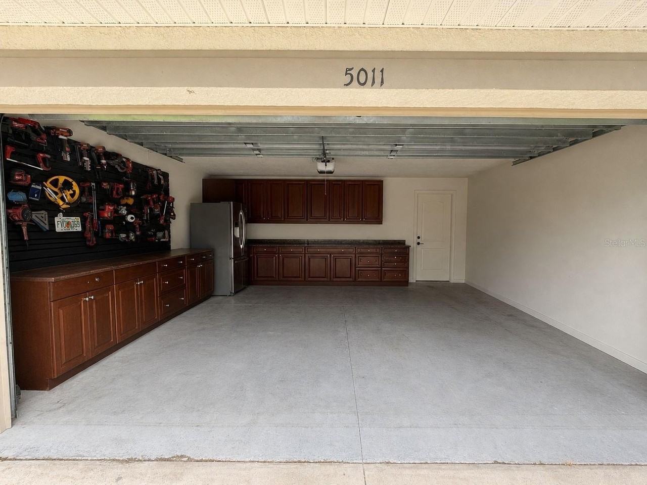 5011 58th Ter E - Photo 3 of 18