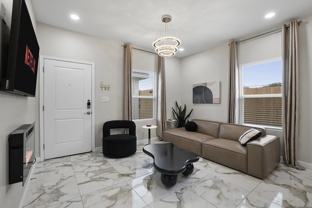 505 N Emerald Ave #4 - Photo 1 of 1