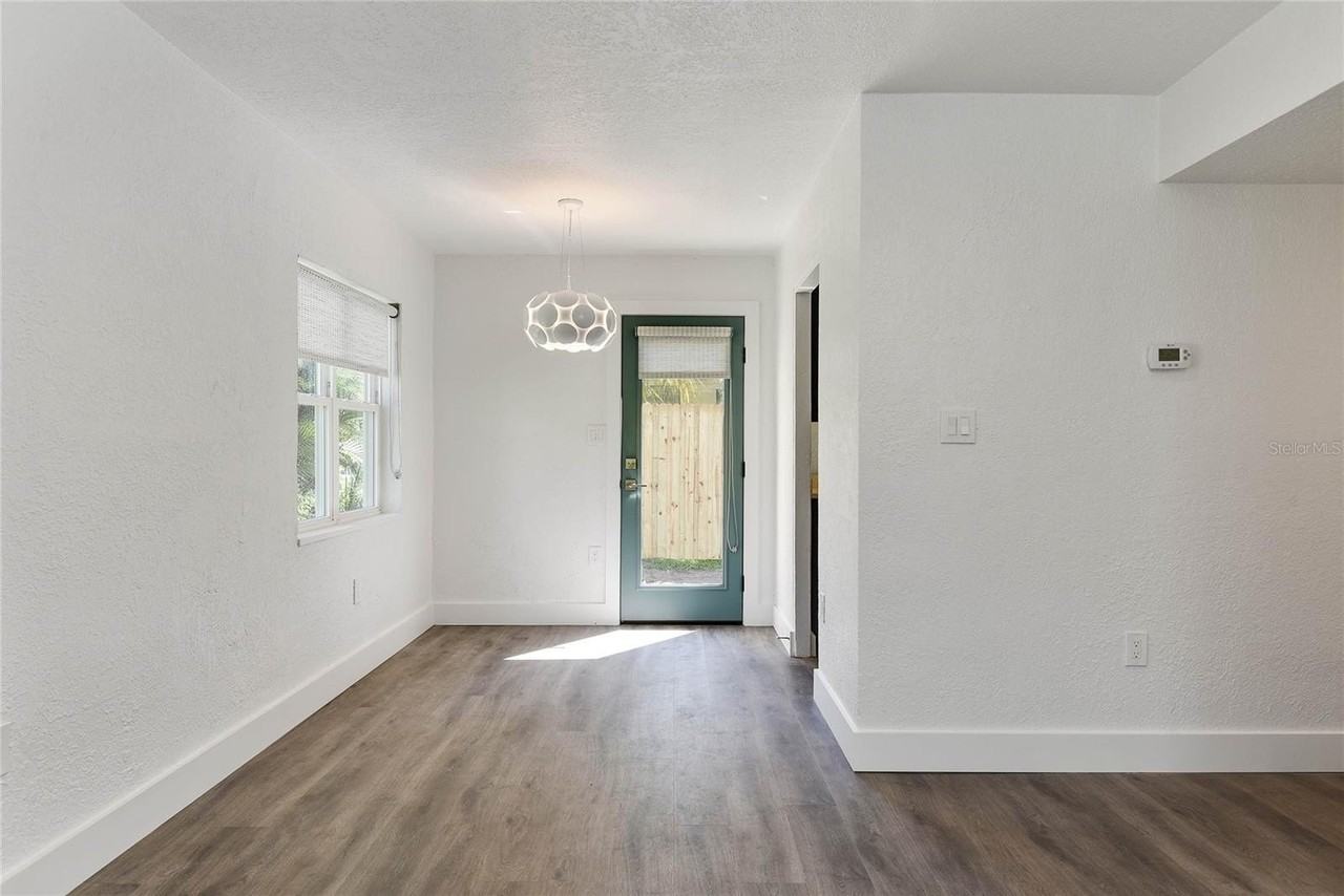 648 W Swoope Ave - Photo 7 of 26