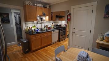 featured image of 11 Bailey St #1