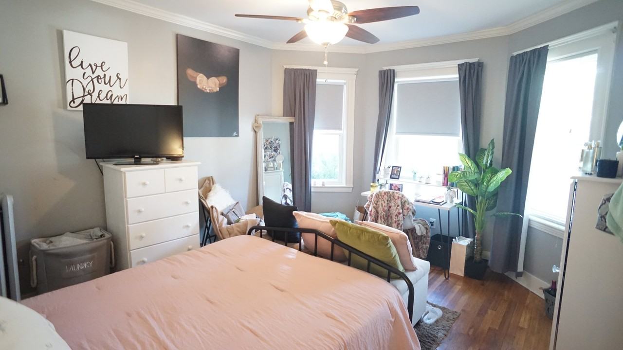 11 Bailey St #1 - Photo 2 of 6