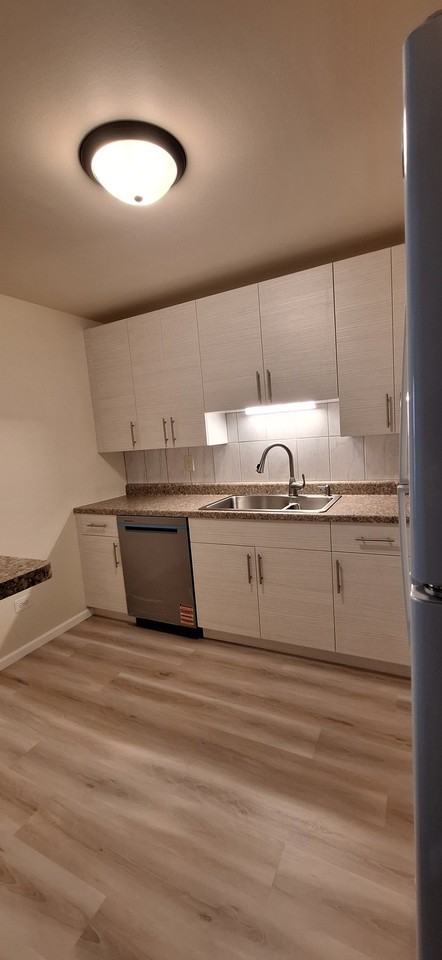 1824 N Goodwin Dr #2A - Photo 2 of 6