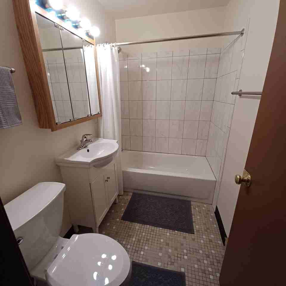 1824 N Goodwin Dr #2A - Photo 3 of 6