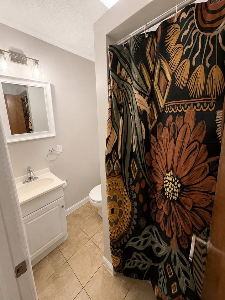 424 Dicks St - Photo 7 of 8