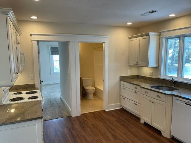 16 Franklin St - Photo 5 of 16