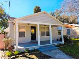featured image of 2015 Oakwood Ave