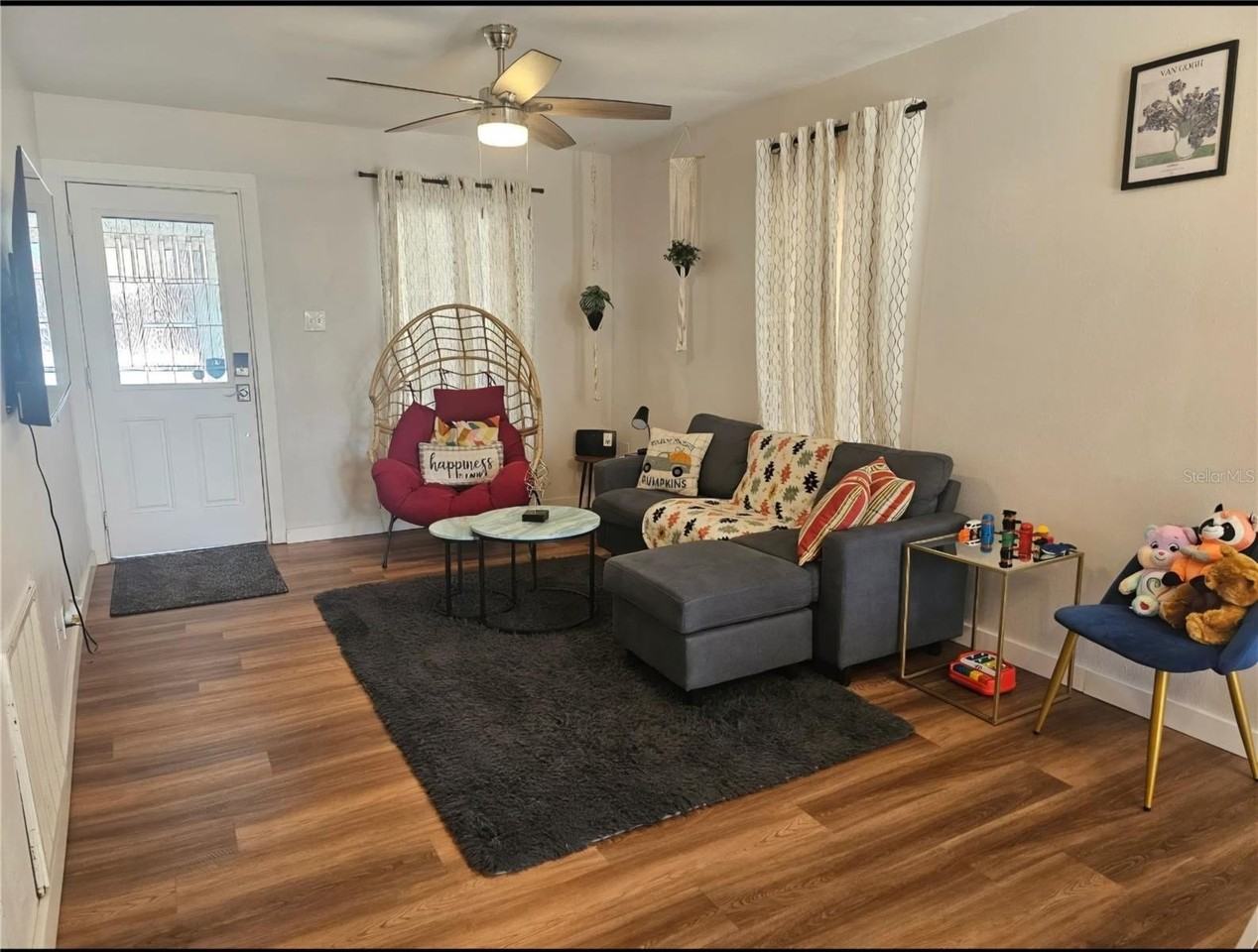 2015 Oakwood Ave - Photo 4 of 21