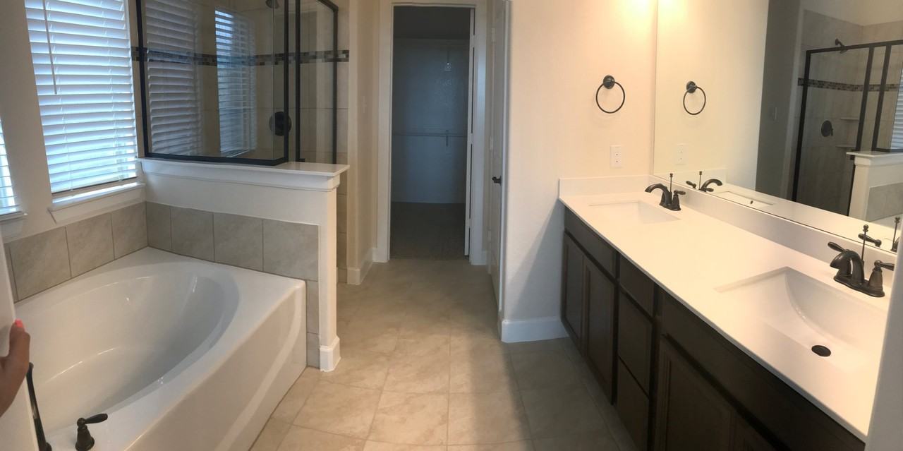 2121 Swanmore Way - Photo 3 of 13