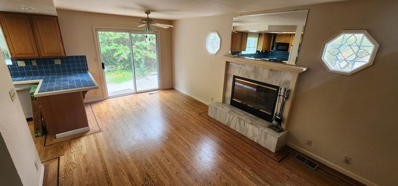 296 San Pedro Ave - Photo 6 of 21