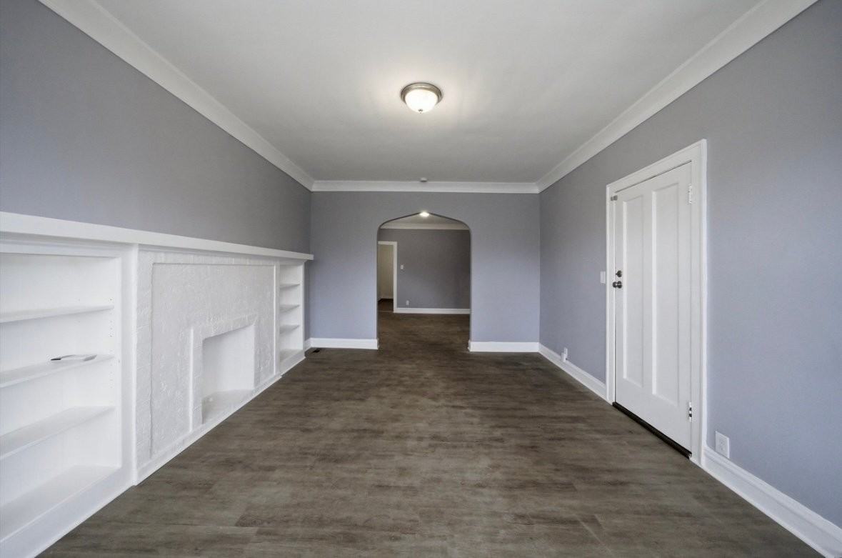 7212 S Indiana Ave #1 - Photo 4 of 16