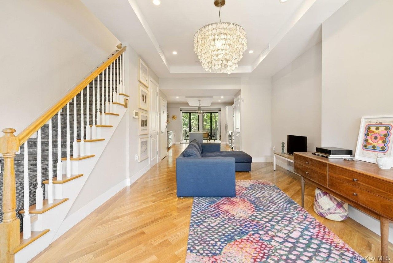 297 Quincy St #2 - Photo 4 of 16