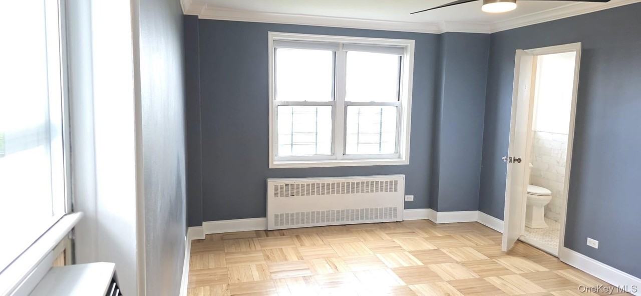 4555 Henry Hudson Pkwy #1410 - Photo 3 of 9
