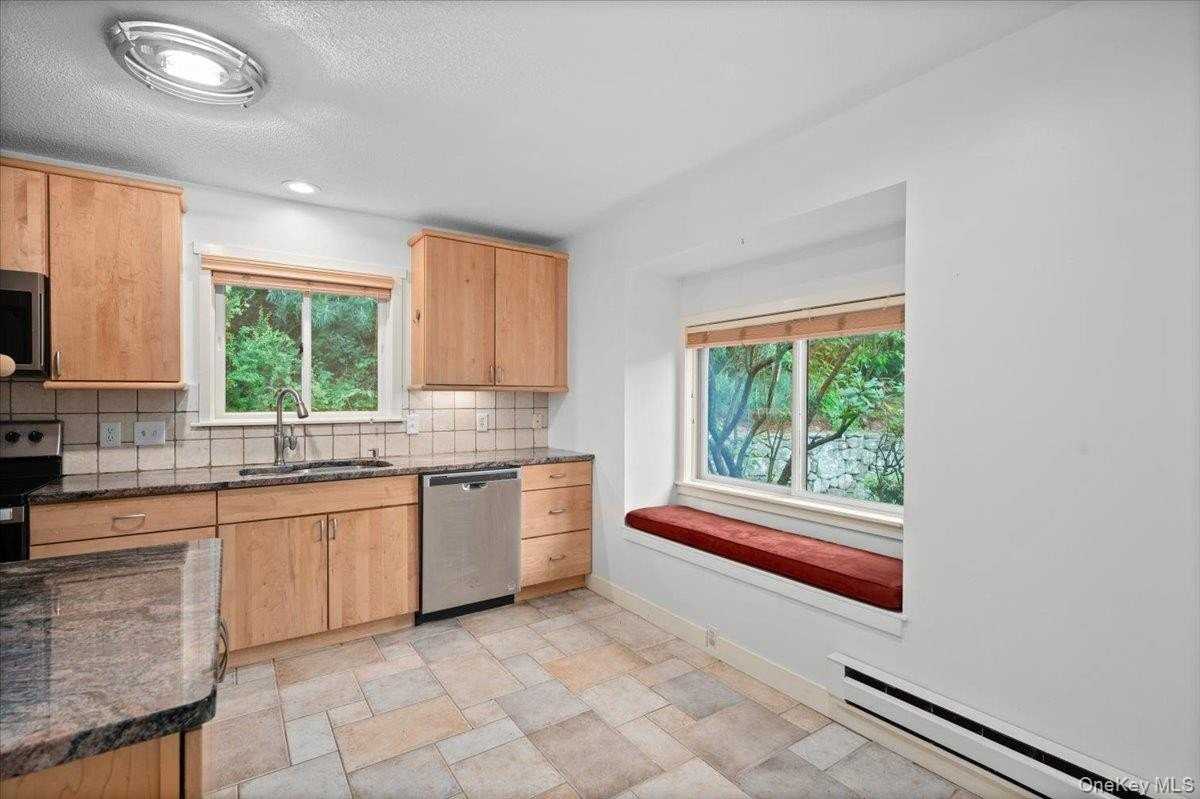 605 Heritage Hls #C - Photo 3 of 38